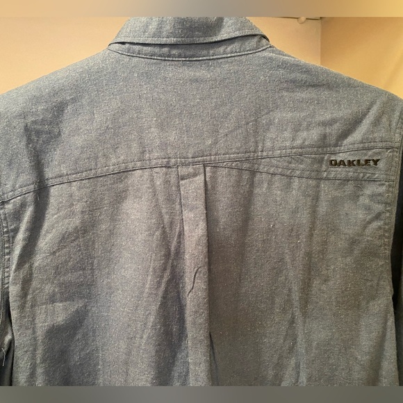 Men’s blue Oakley 100% cotton long sleeve button up shirt size S - Picture 7 of 9